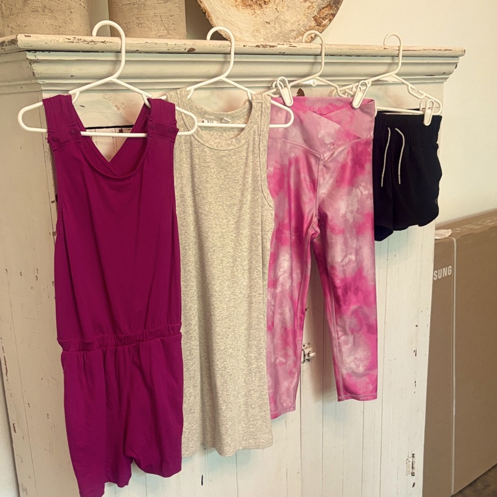 Lot of Little Girls Medium (8) Gap/Gapfit items